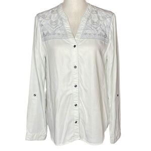 Anthropologie Holding Horses ￼Sz Med Gray Button Down Cut Out Embroidery Shirt